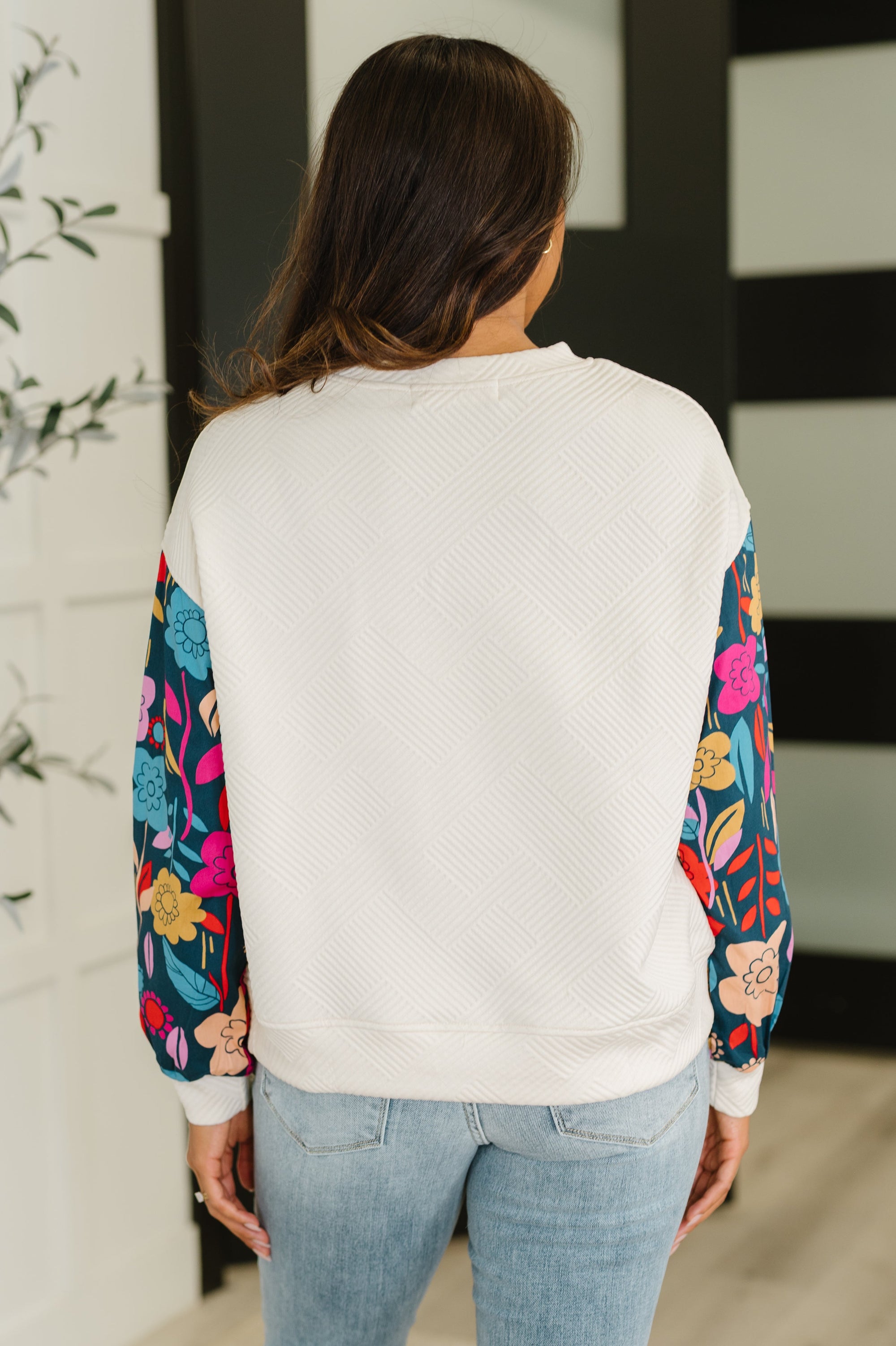 Chanson Douce – Floral Sleeve Top